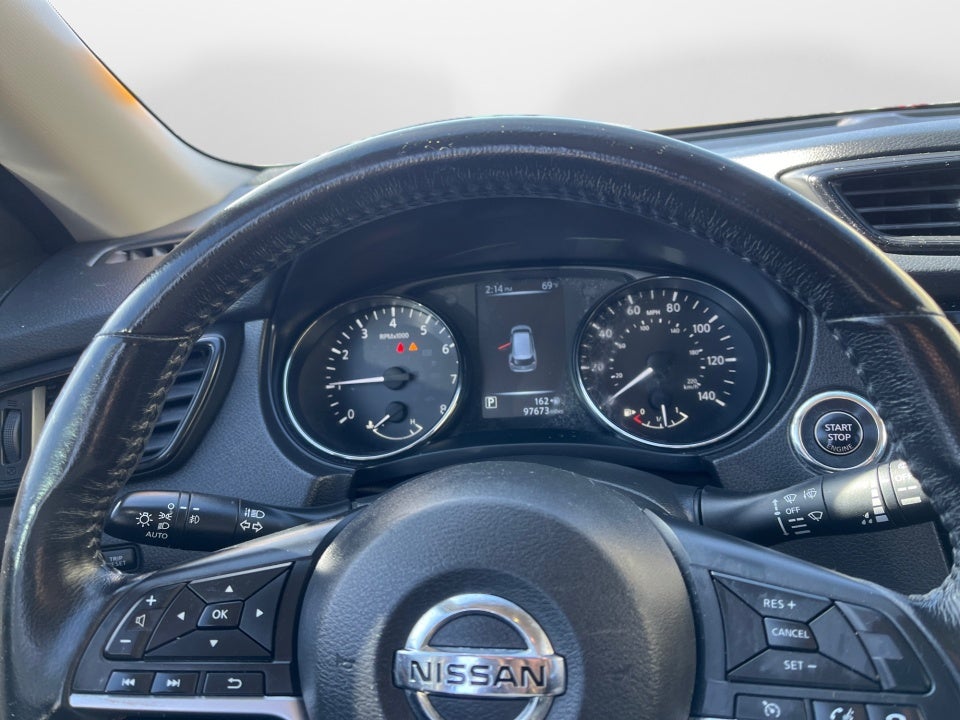 2017 Nissan Rogue SV