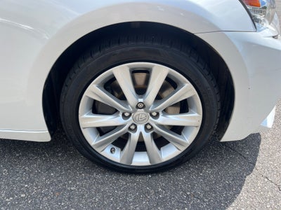 2016 Lexus IS 4dr Sdn AWD