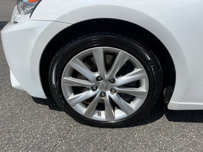 2016 Lexus IS 4dr Sdn AWD