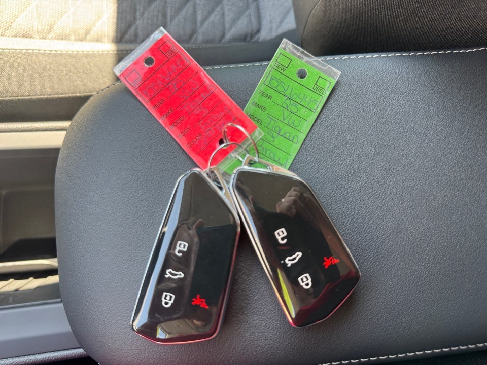 2025 Volkswagen Tiguan 2.0T S