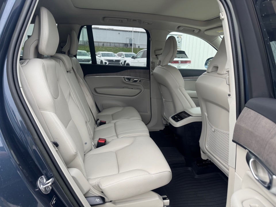 2023 Volvo XC90 B6 Plus 7-Seater