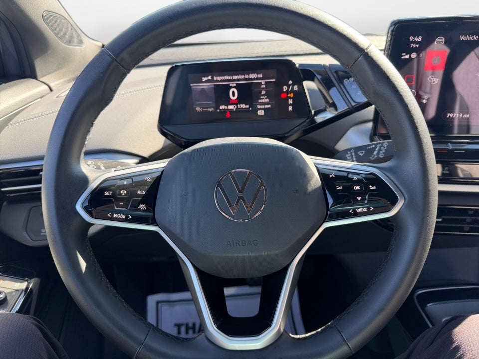 2023 Volkswagen ID.4 Pro