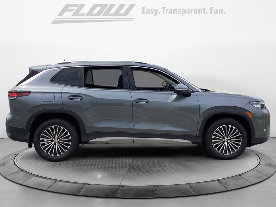 2025 Volkswagen Tiguan 2.0T S