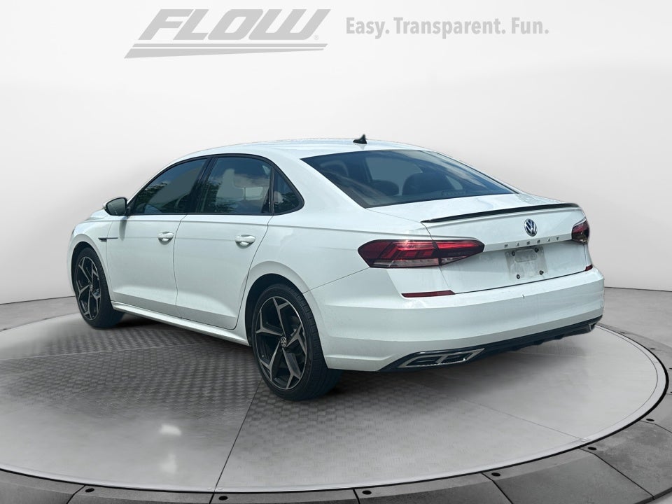 2021 Volkswagen Passat 2.0T R-Line