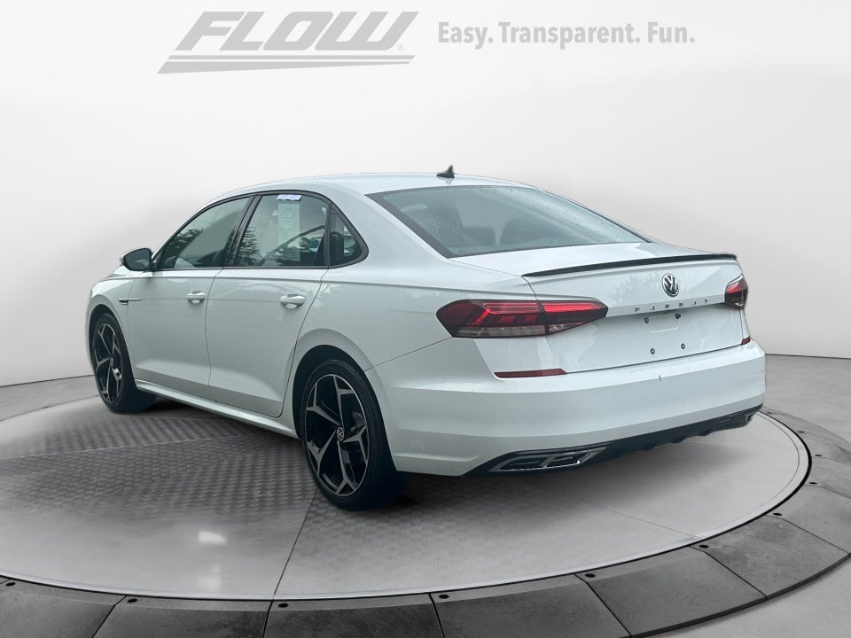 2021 Volkswagen Passat 2.0T R-Line