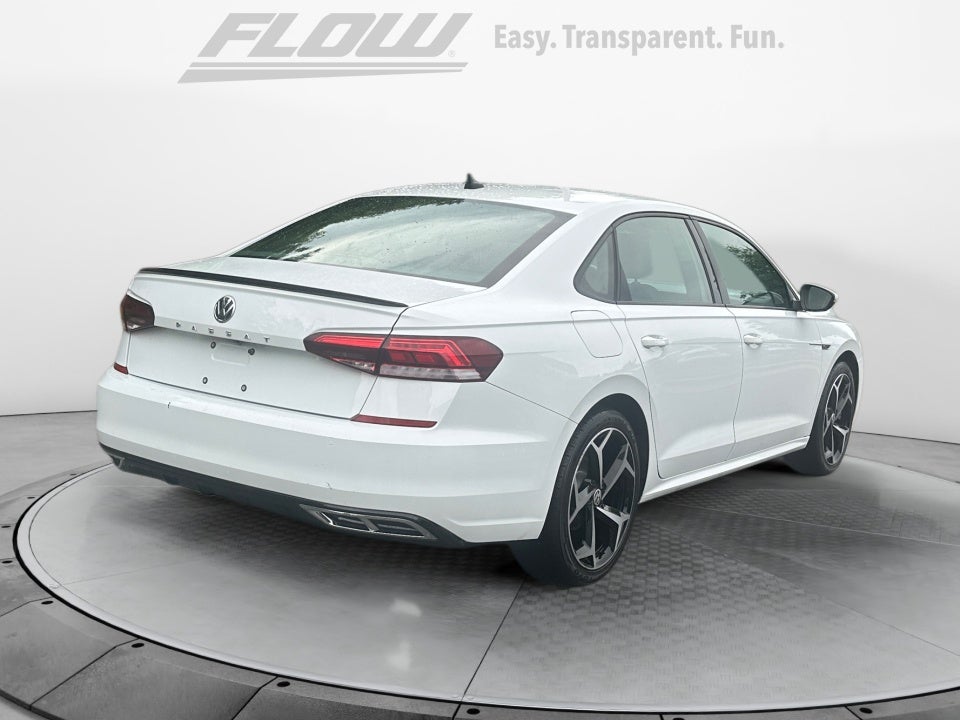 2021 Volkswagen Passat 2.0T R-Line