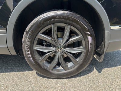 2024 Volkswagen Tiguan 2.0T SE