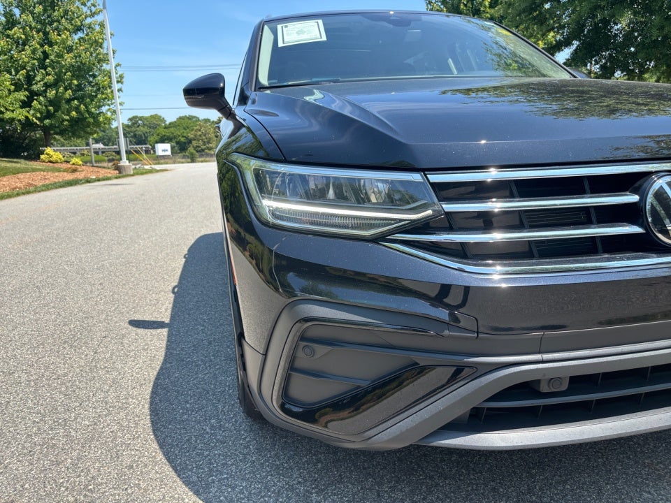 2024 Volkswagen Tiguan 2.0T SE