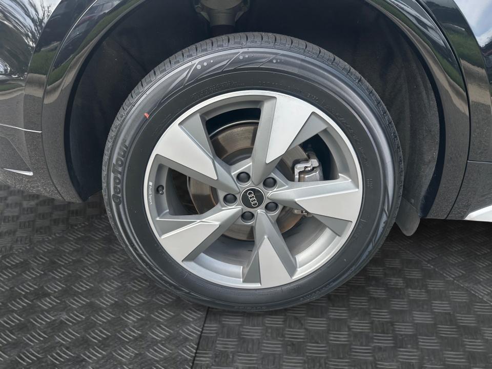 2023 Audi Q5 Premium Plus