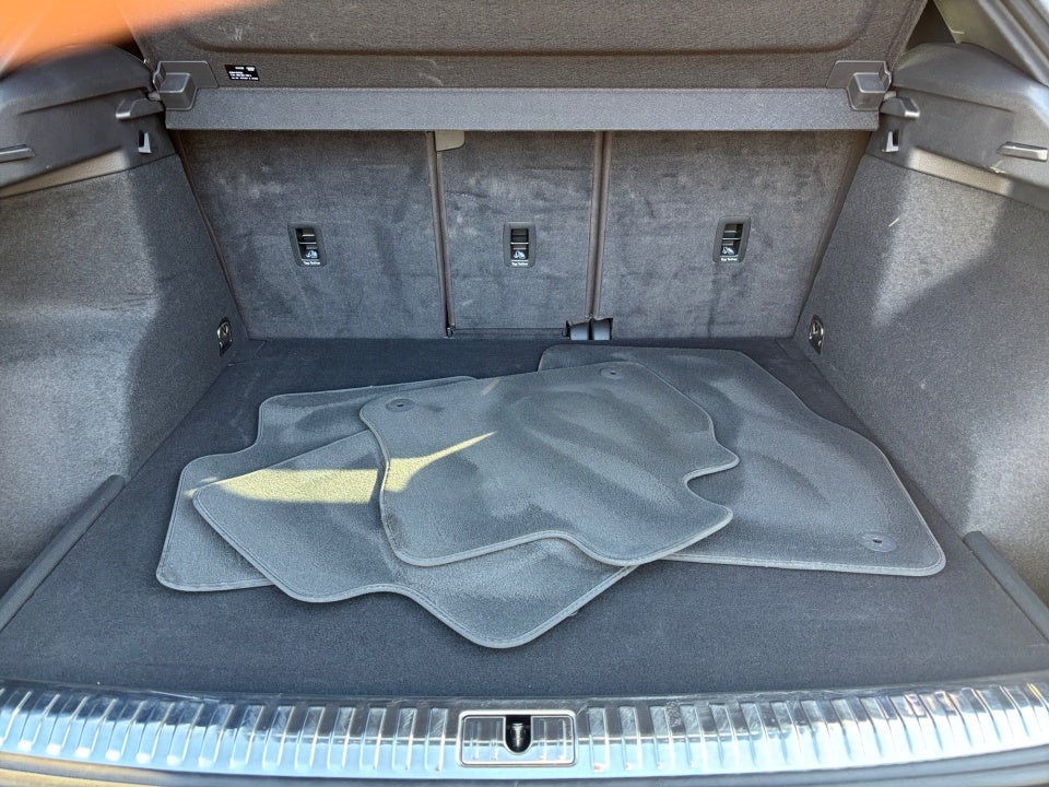 2022 Audi Q3 Premium 45 TFSI S line quattro Tiptronic