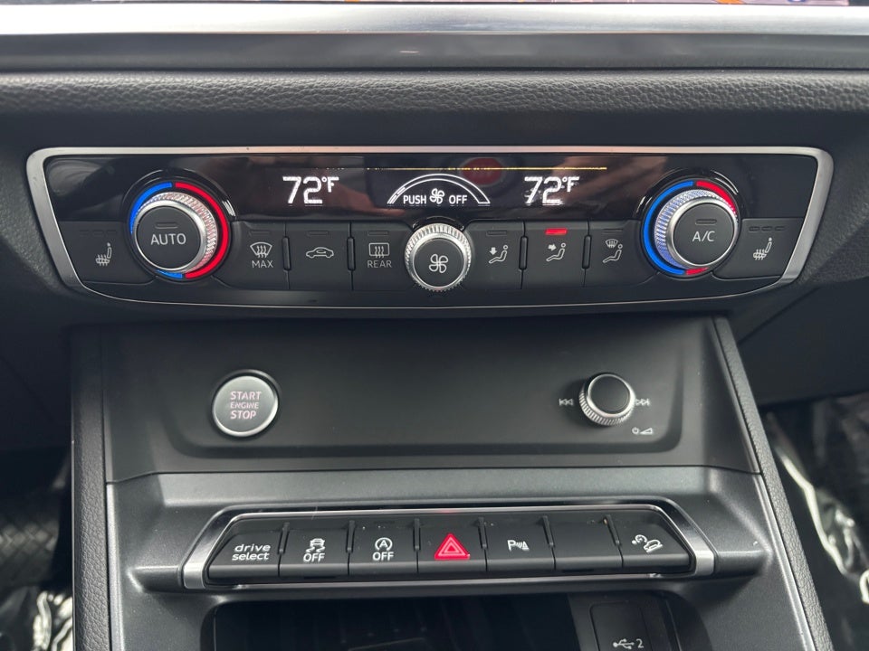 2020 Audi Q3 Premium Plus 45 TFSI S line quattro Tiptronic