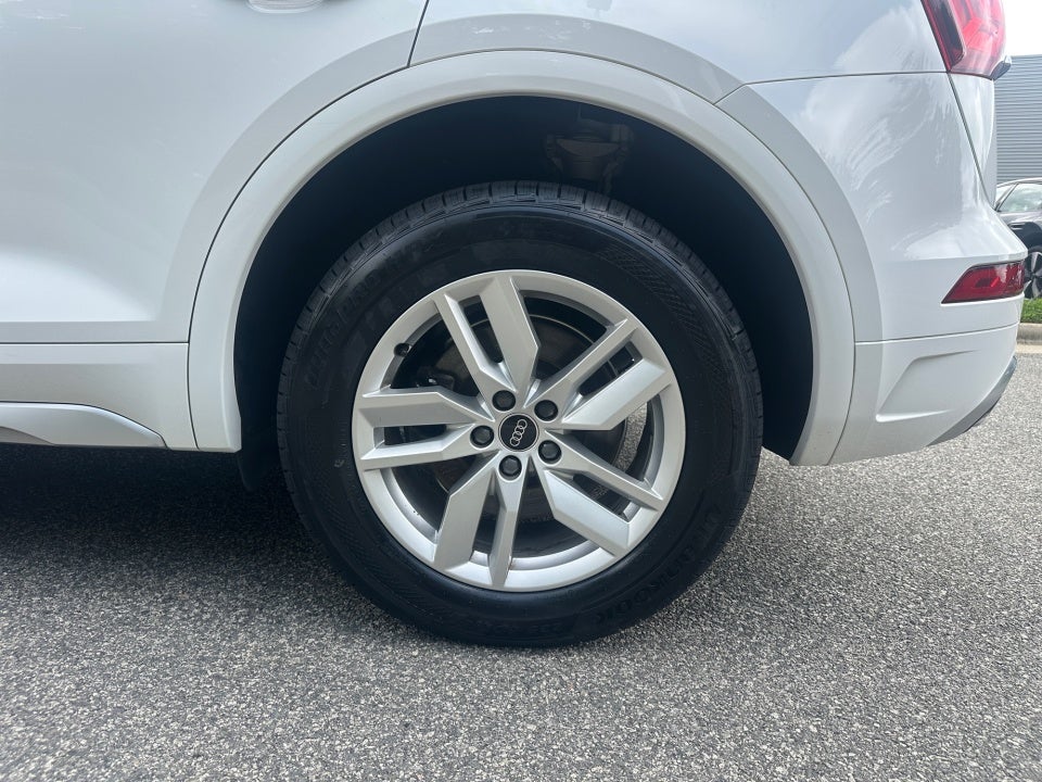 2024 Audi Q5 Premium 45 TFSI S line quattro