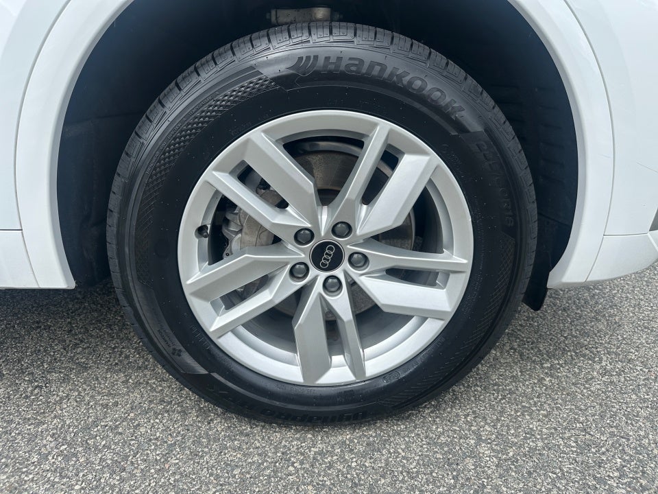 2024 Audi Q5 Premium 45 TFSI S line quattro