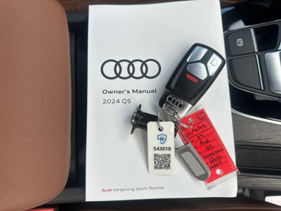 2024 Audi Q5 Premium 45 TFSI S line quattro