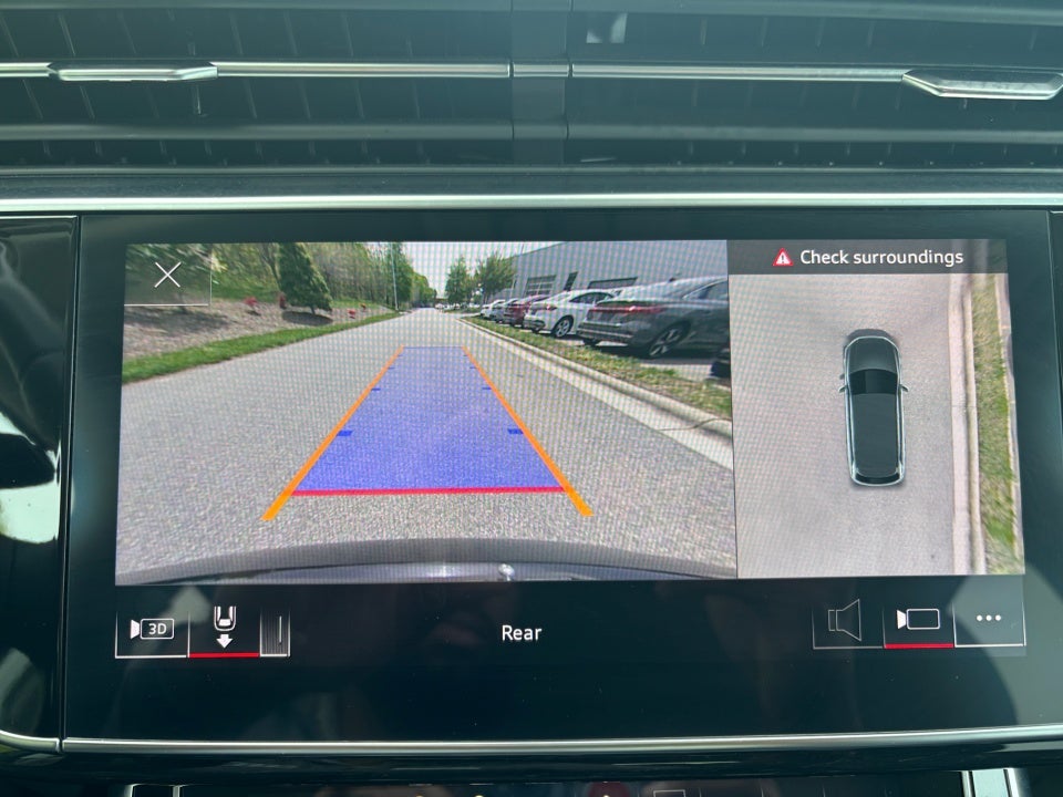 2023 Audi Q7 Premium Plus 55 TFSI quattro Tiptronic