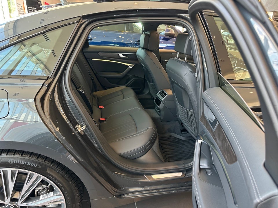 2023 Audi A6 Sedan Premium Plus