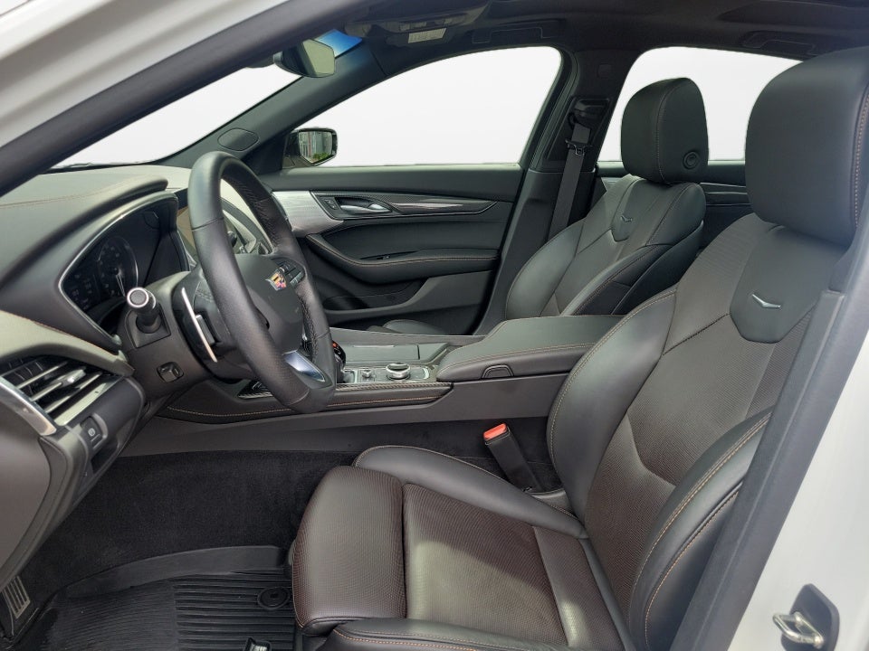 2023 Cadillac CT5 Sport