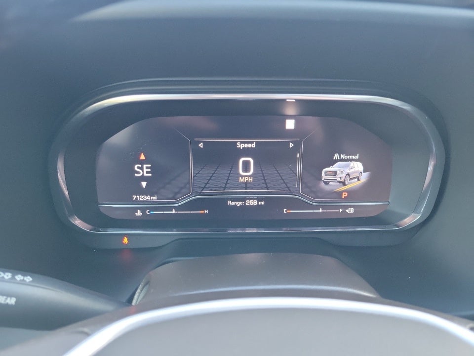 2022 GMC Yukon XL 2WD SLT