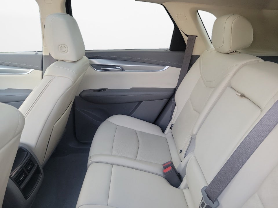 2022 Cadillac XT5 FWD Premium Luxury