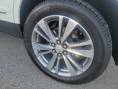2022 Cadillac XT5 FWD Premium Luxury