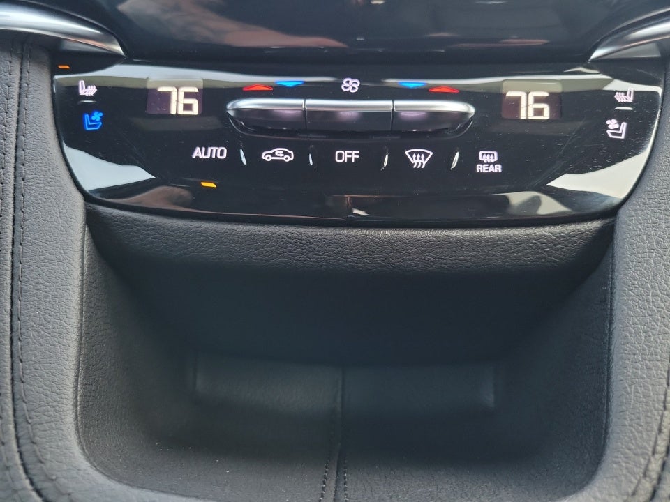 2024 Cadillac XT6 FWD Premium Luxury