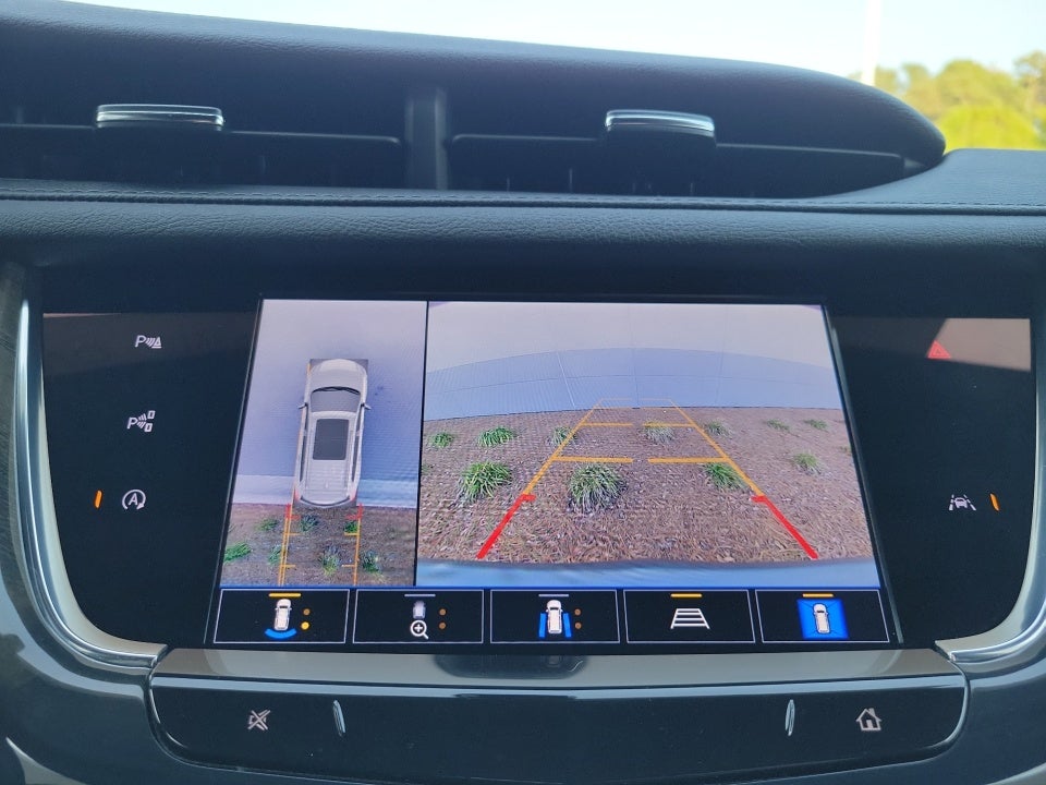 2024 Cadillac XT6 FWD Premium Luxury