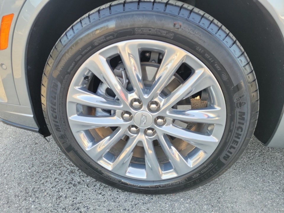 2024 Cadillac XT6 FWD Premium Luxury