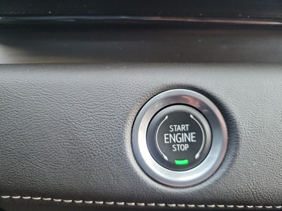 2023 Cadillac Escalade 4WD Sport