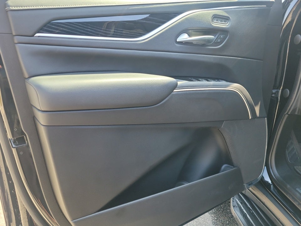 2023 Cadillac Escalade 4WD Sport