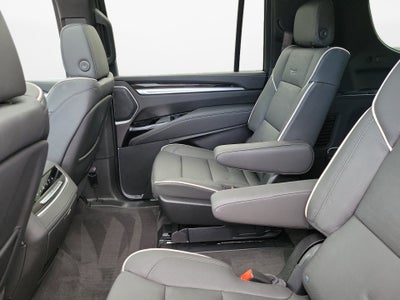 2026 Cadillac Escalade ESV 4WD Luxury