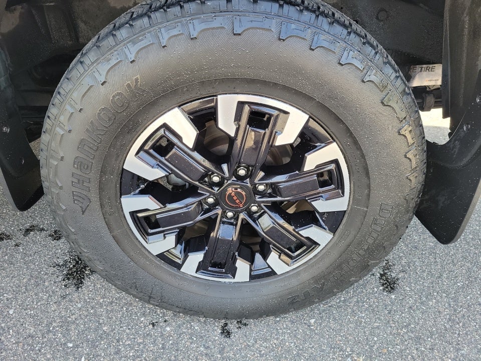 2023 Nissan Frontier Crew Cab PRO-4X 4x4