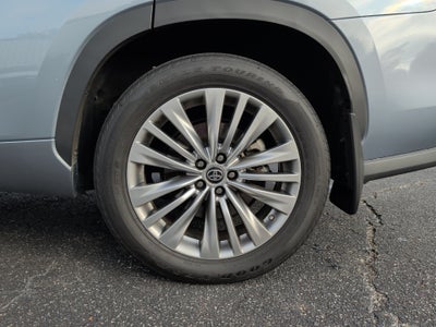 2024 Toyota Highlander Hybrid Hybrid Platinum