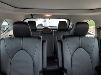 2024 Toyota Highlander Hybrid Hybrid Platinum