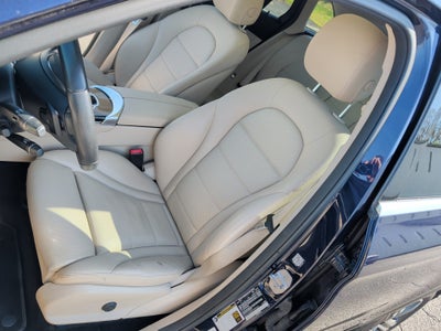 2018 Mercedes-Benz GLC 300 GLC 300