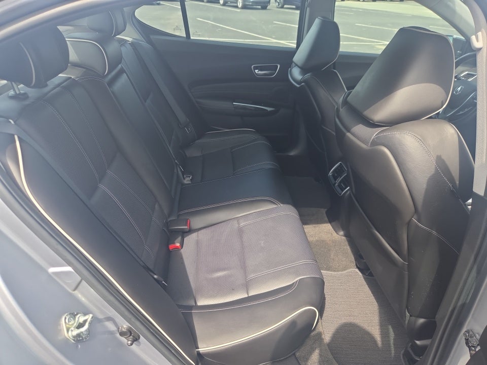 2018 Acura TLX Tech Pkg