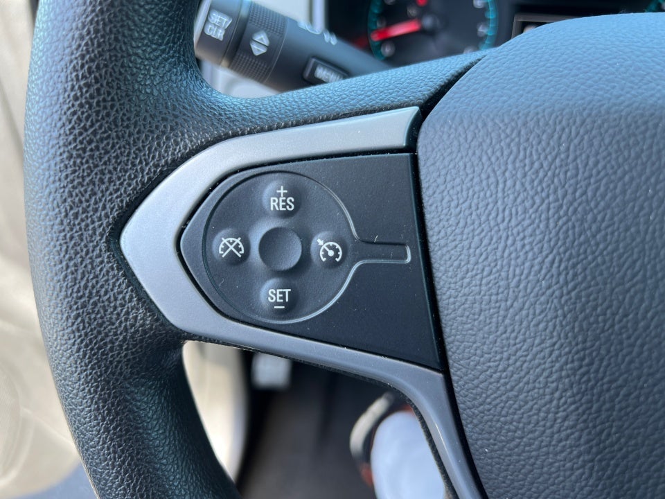 2020 Chevrolet Colorado 2WD Crew Cab Short Box WT