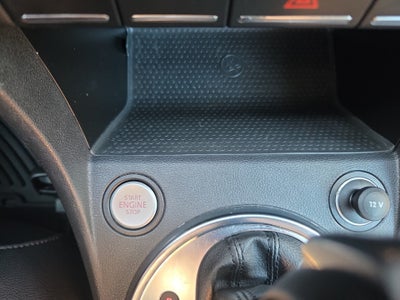 2012 Volkswagen Beetle 2.0T Turbo w/Sound/Nav PZEV
