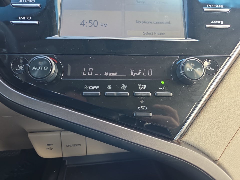 2018 Toyota Camry XLE