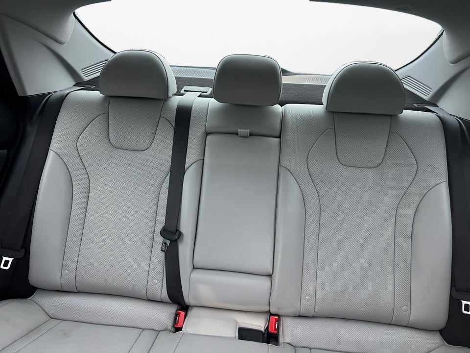 2021 Hyundai Elantra Limited