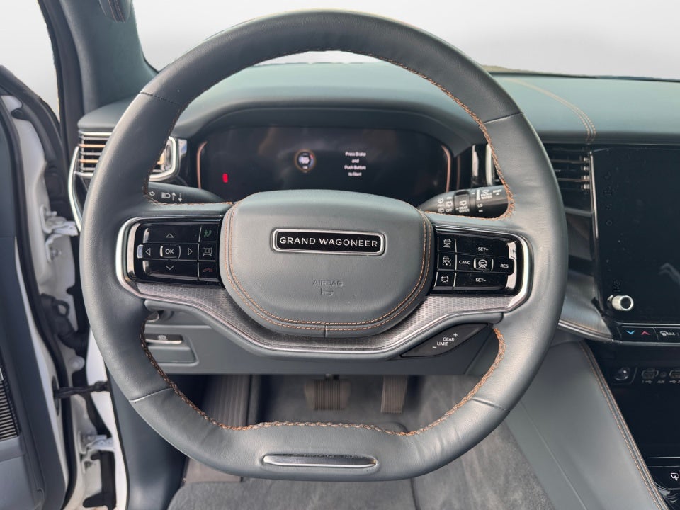 2023 Jeep Grand Wagoneer L Series III
