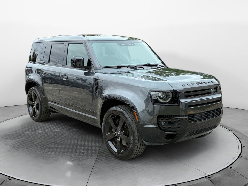 2025 Land Rover Defender 110 P500 X-Dynamic SE