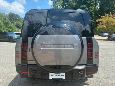 2024 Land Rover Defender X-Dynamic SE