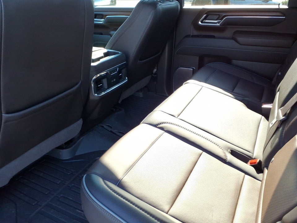 2024 GMC Sierra 2500HD 4WD Crew Cab Standard Bed Denali