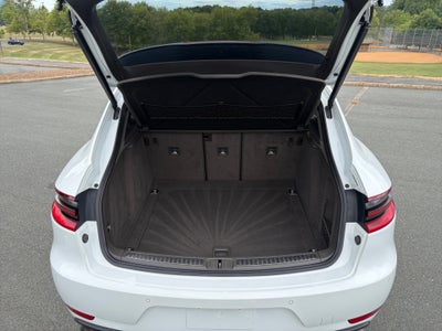2018 Porsche Macan S