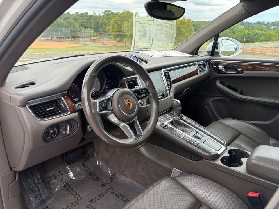 2018 Porsche Macan S