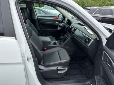2021 Volkswagen Atlas 3.6L V6 SE w/Technology R-Line