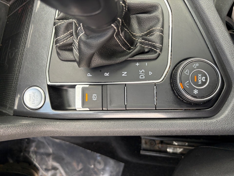 2021 Volkswagen Tiguan 2.0T SE R-Line Black