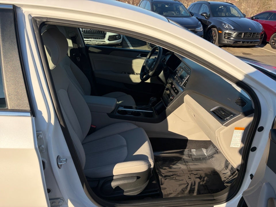 2016 Hyundai Sonata Hybrid SE