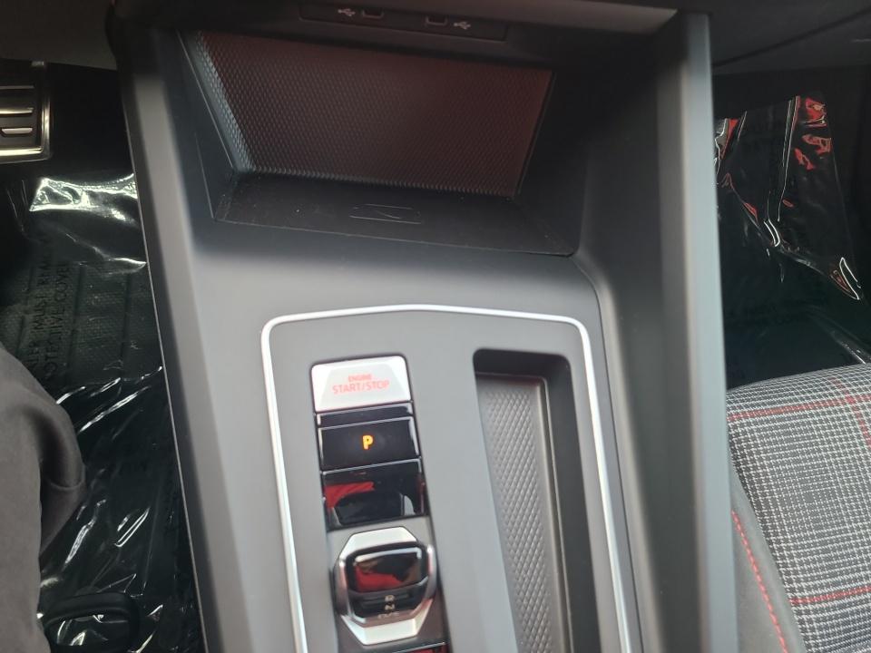 2022 Volkswagen Golf GTI S