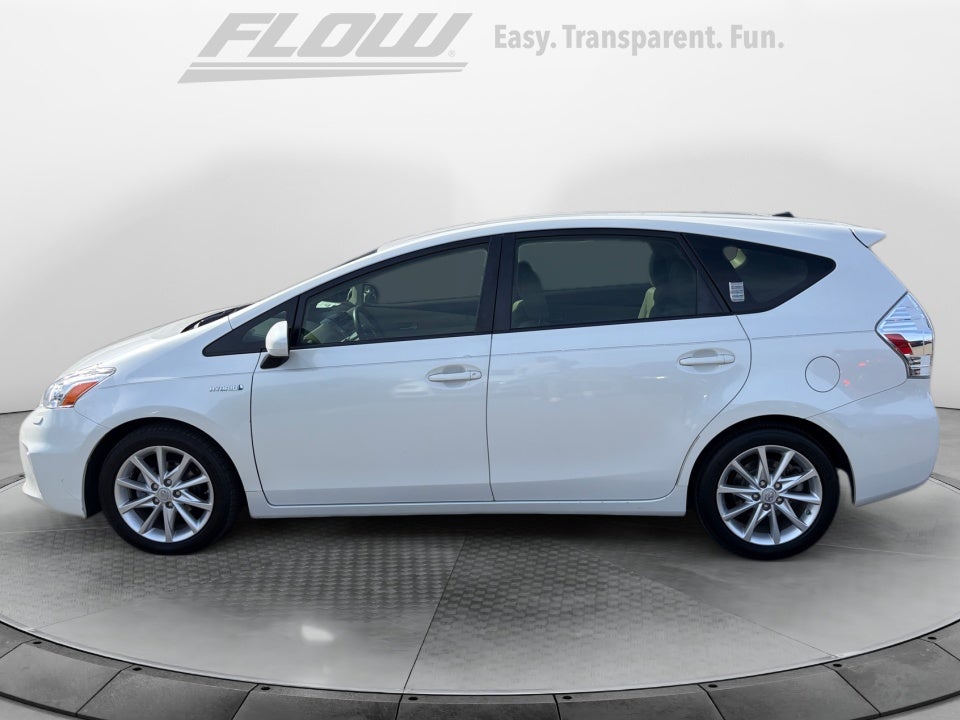 2013 Toyota Prius v Five
